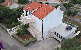Apartments Cenan